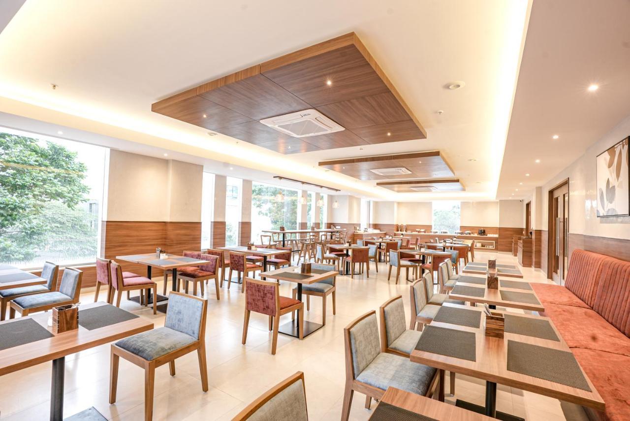 Hotel The Sulit Whitefield Bengaluru Zewnętrze zdjęcie